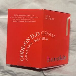 Hanskin Code On DD Cream Foundation - Deep Beige
